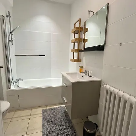 Superbe T2 A 15 Min De Lyon Apartamento