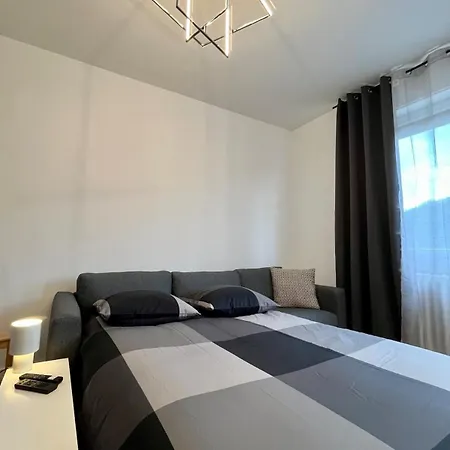 Superbe T2 A 15 Min De Lyon Apartamento
